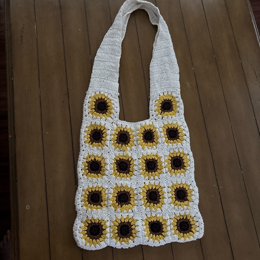 American Flirt Crochet sunflower tote bag